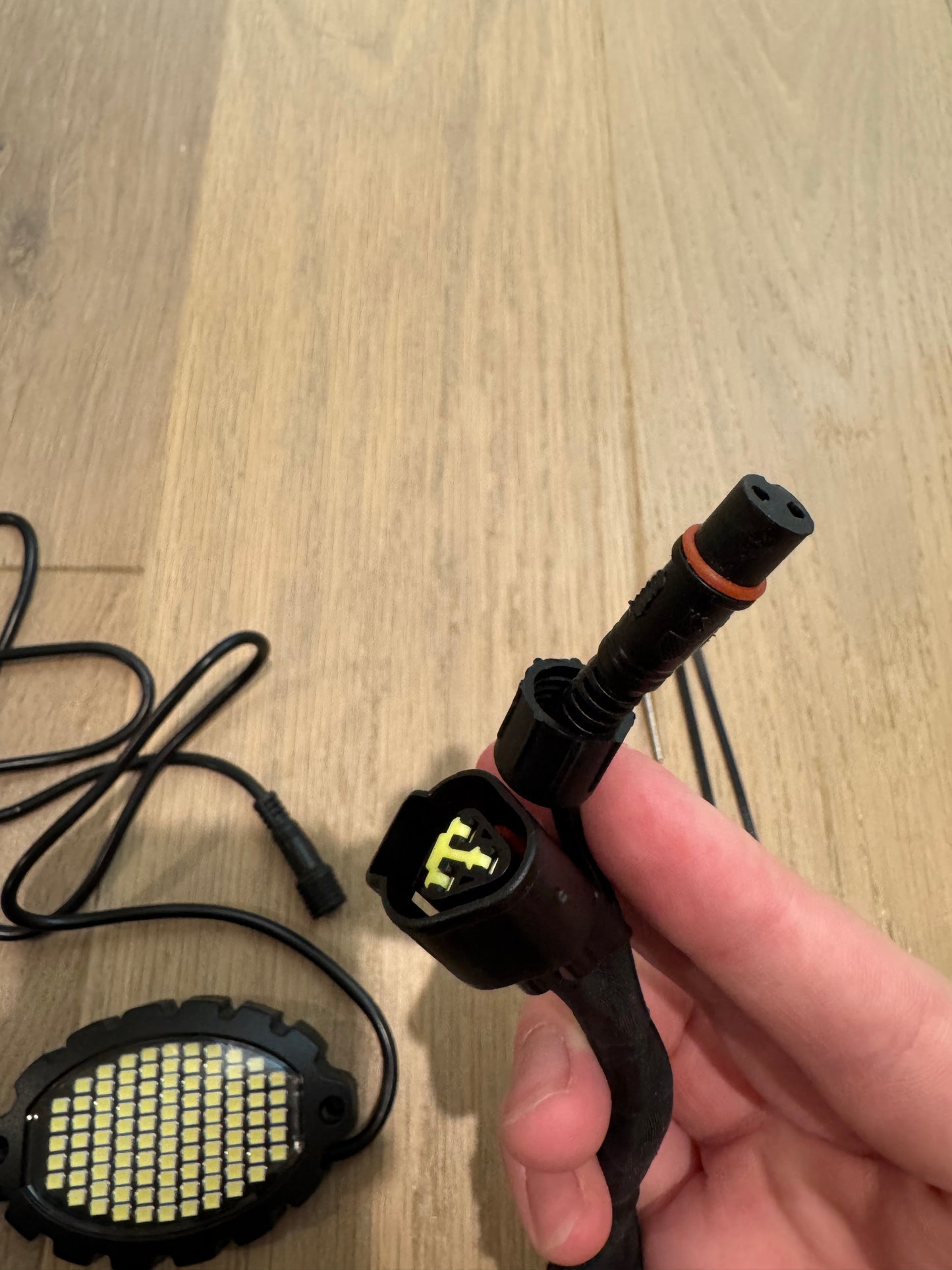 79Bike Solo Rock Light Plug & Play Kit