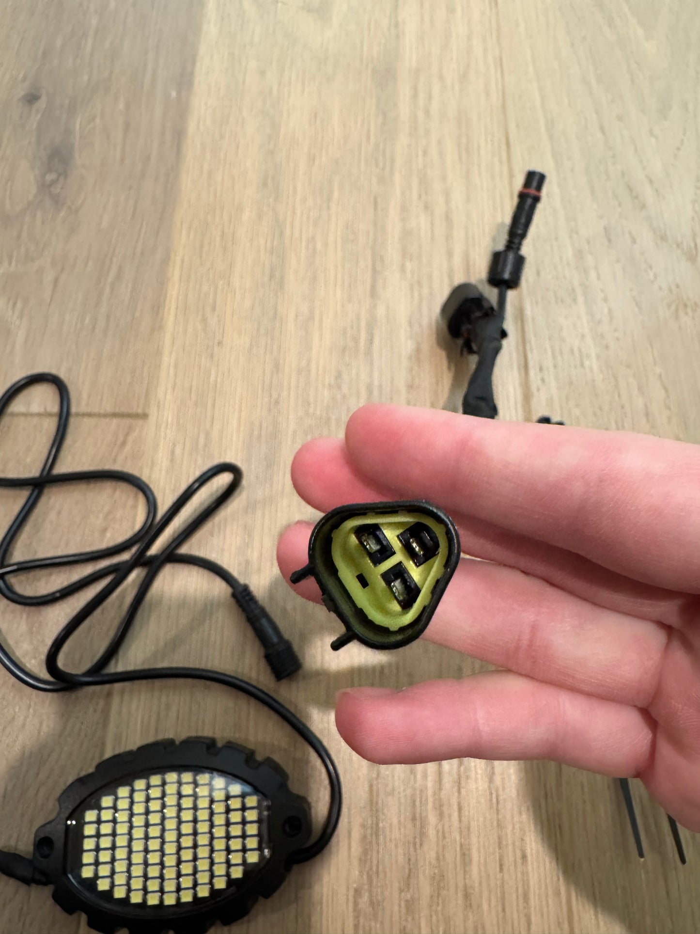 79Bike Solo Rock Light Plug & Play Kit